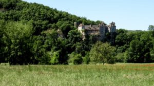 Cénevières le chateau