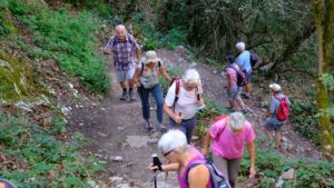 Bouzies sentier st cirq lapopie