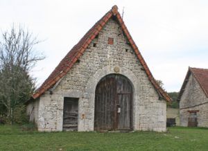 Saint Cernin porte de grange