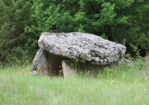 Grèzes dolmen