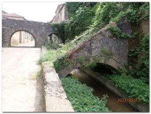 puy l'évèque petit pont 