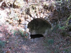 Cournou fontaine des Mader