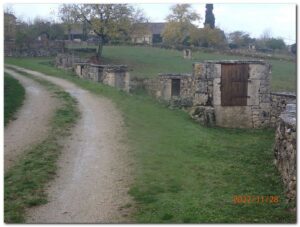 randonnée de Aujols les puits de Laburgade