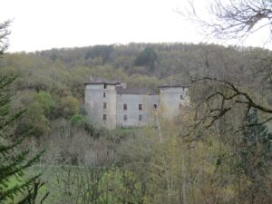 Les Montapattes chateau de calamane