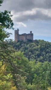 Chateau de Najac Les montapattes en randonnée