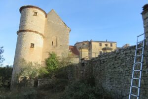 Les montapattes à Arcambal toue du château